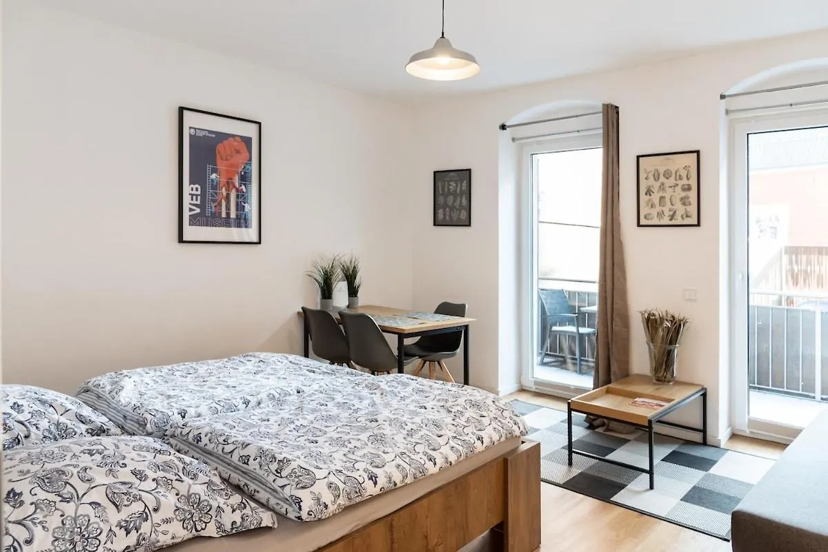 Kleines Apartment Fuer 3 Drezda Németország